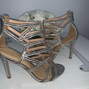 SPARKLY SILVER RHINESTONE ALDO HEELS